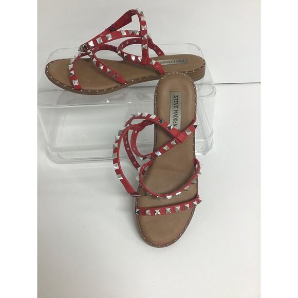 Steve Madden Red Sandals with Metal‎ Accent Women Size 8 - Picture 1 of 5